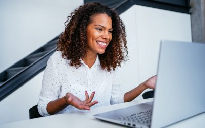 How to run training and conduct meetings in the Virtual World